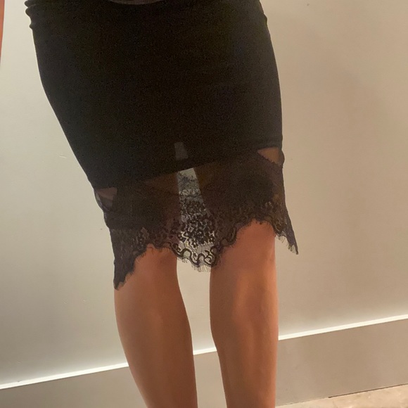 Bebe skirt - Picture 4 of 4